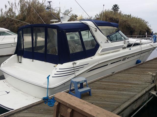 Sea Ray Express Cruiser,