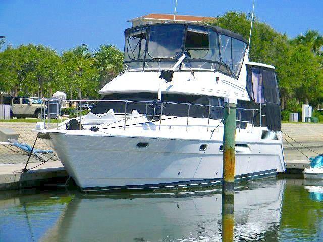 Bayliner 4387 Motor Yacht, Daytona Beach