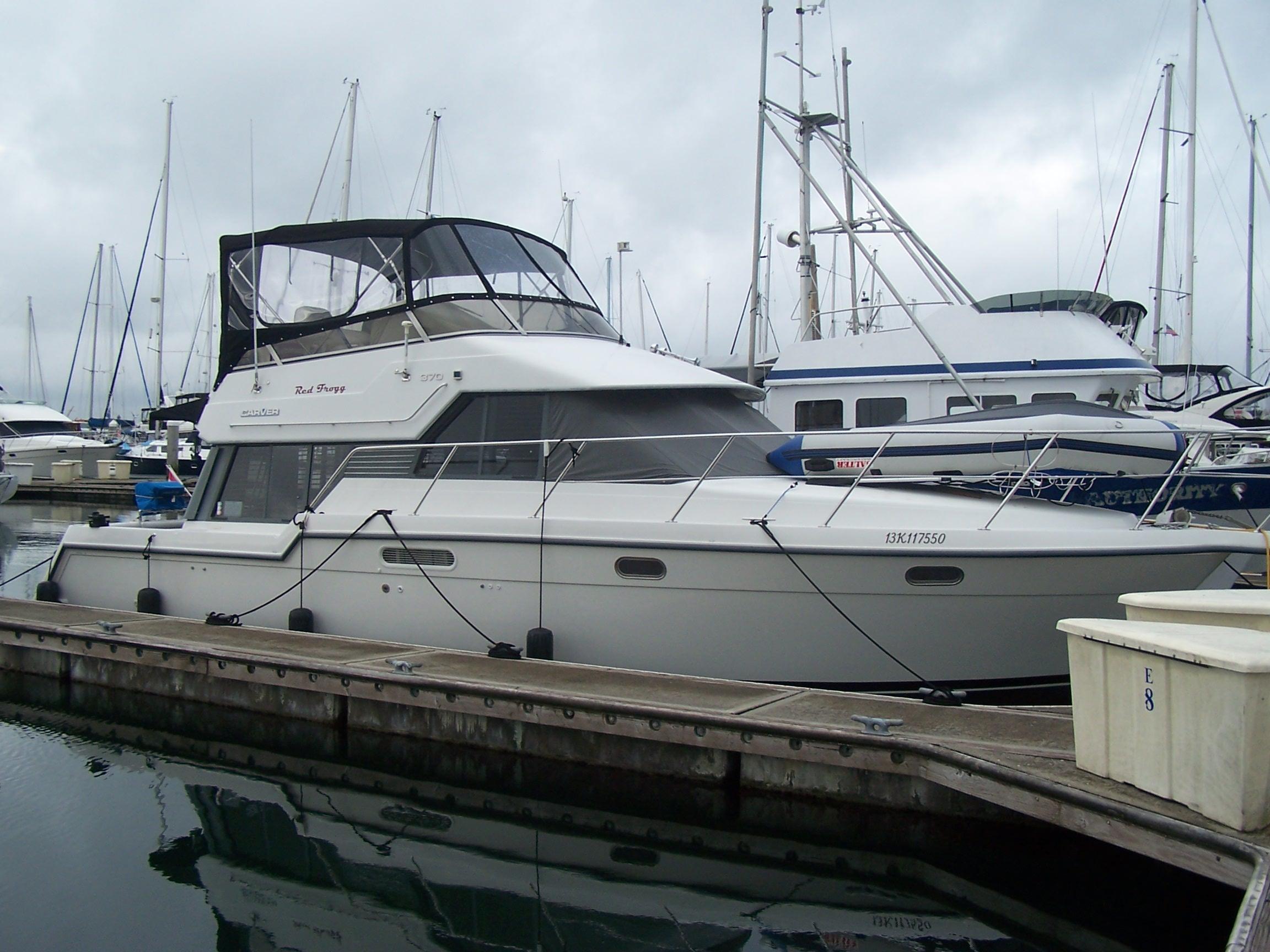 Carver 370 Voyager, Blaine Marina