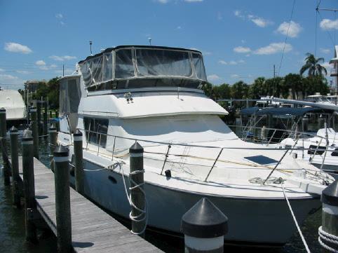 CARVER YACHTS 370 Voyager, Cocoa