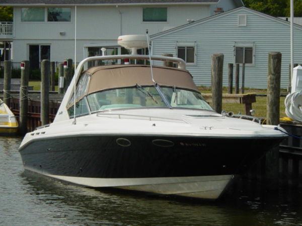 Sea Ray 310 Sun Sport, Harrison Township