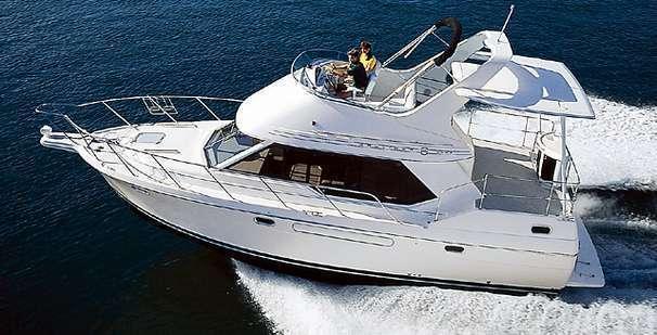 Bayliner 3587 Motoryacht, Tacoma