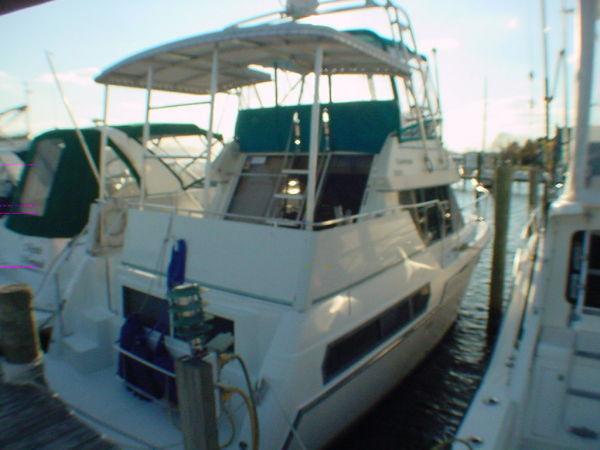 Carver 325 Aft- Cabin Motoryacht, Toms River