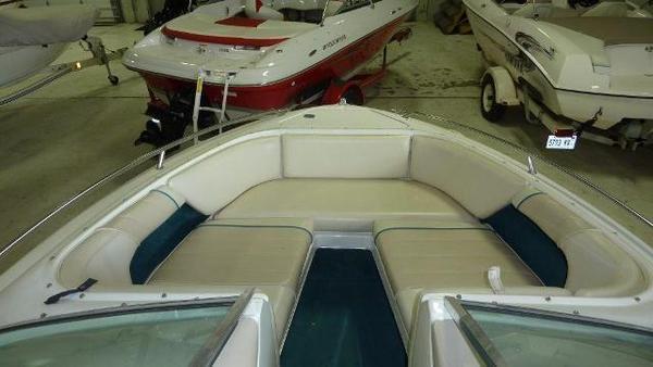 Sea Ray 200BR, Round Lake