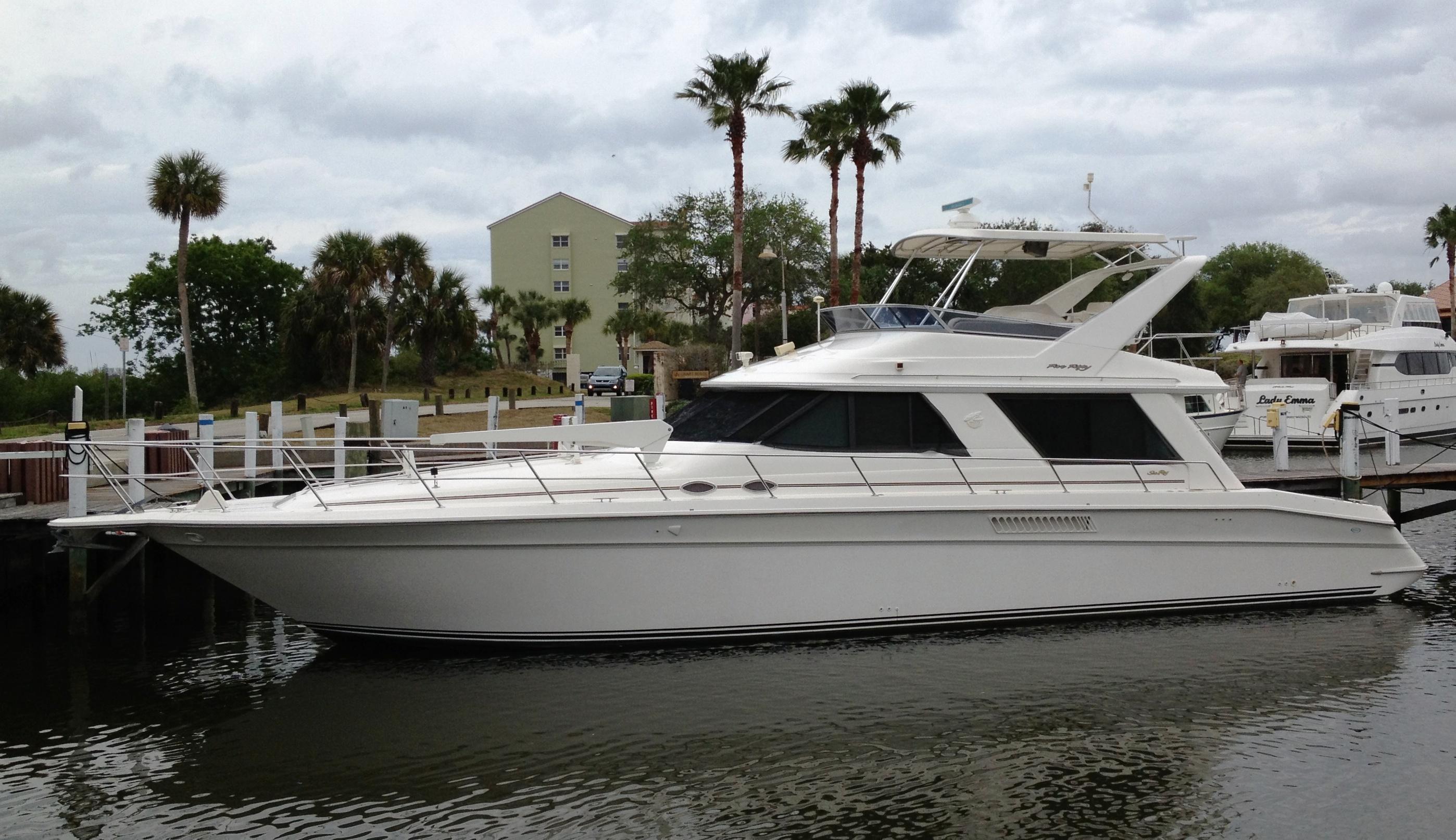 Sea Ray 55 Sedan Bridge, Daytona Beach