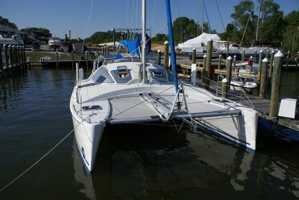 Catana 381 Owners Version,
