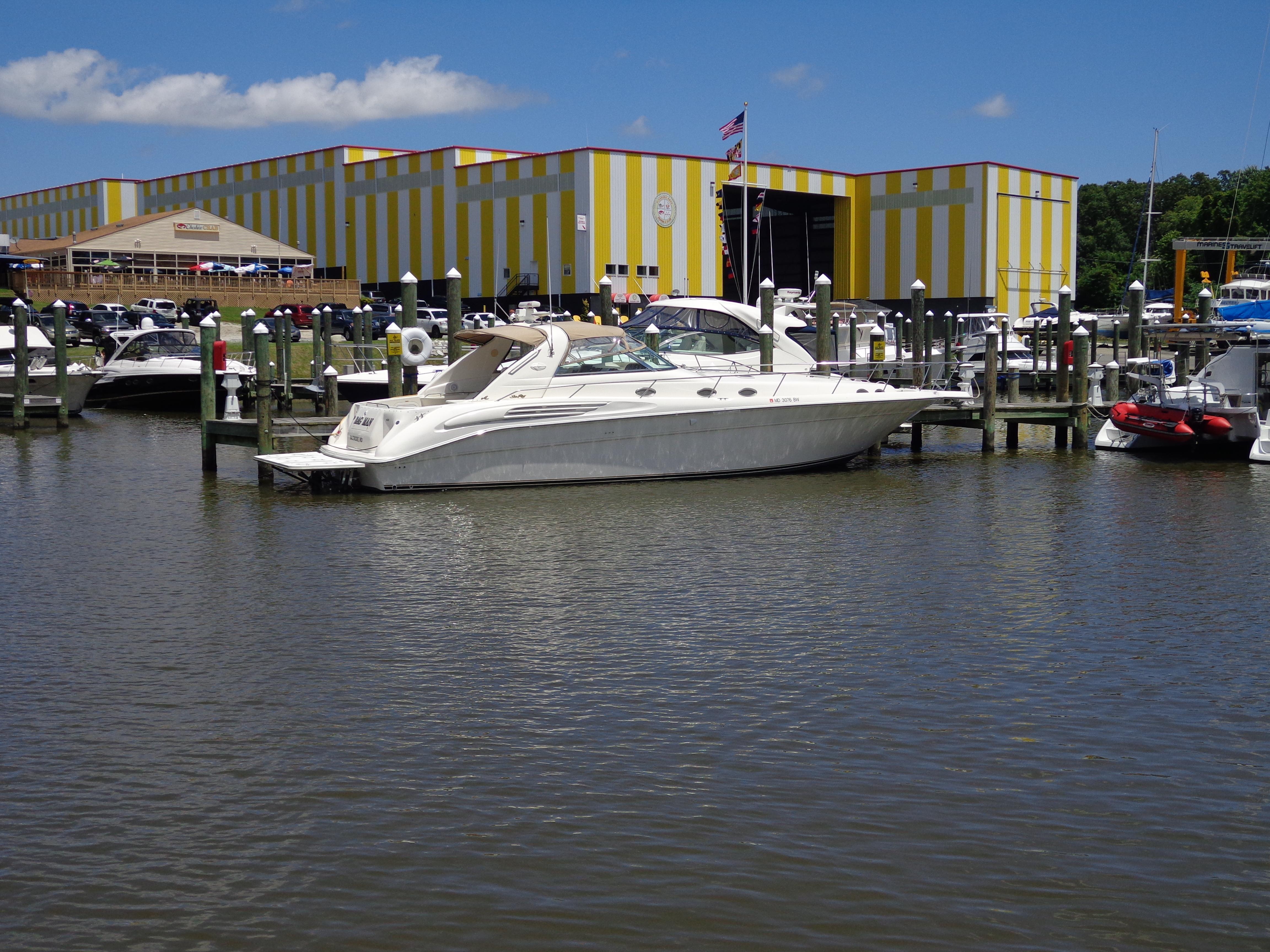 Sea Ray 450 Sundancer, Baltimore