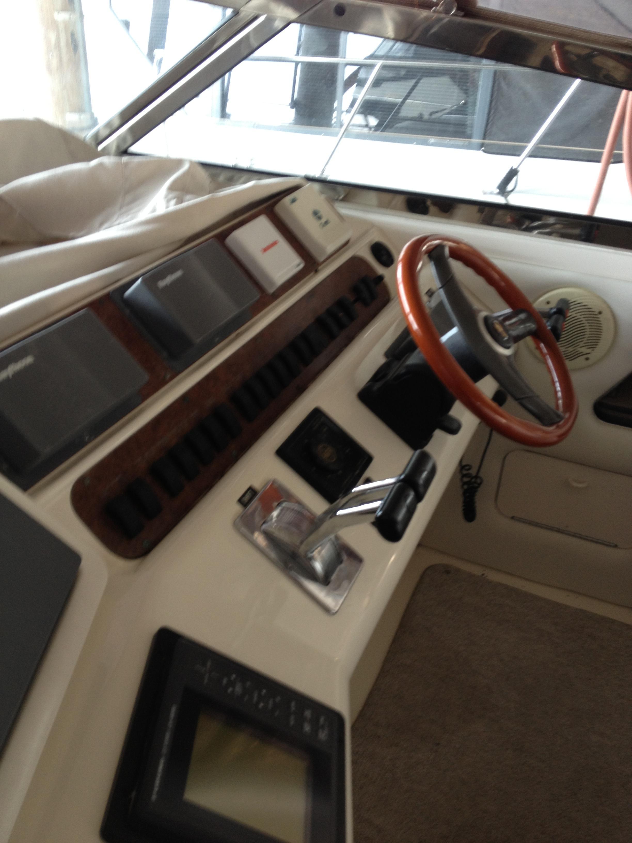 Sea Ray 450 Sundancer, Shady Oaks Marina,
