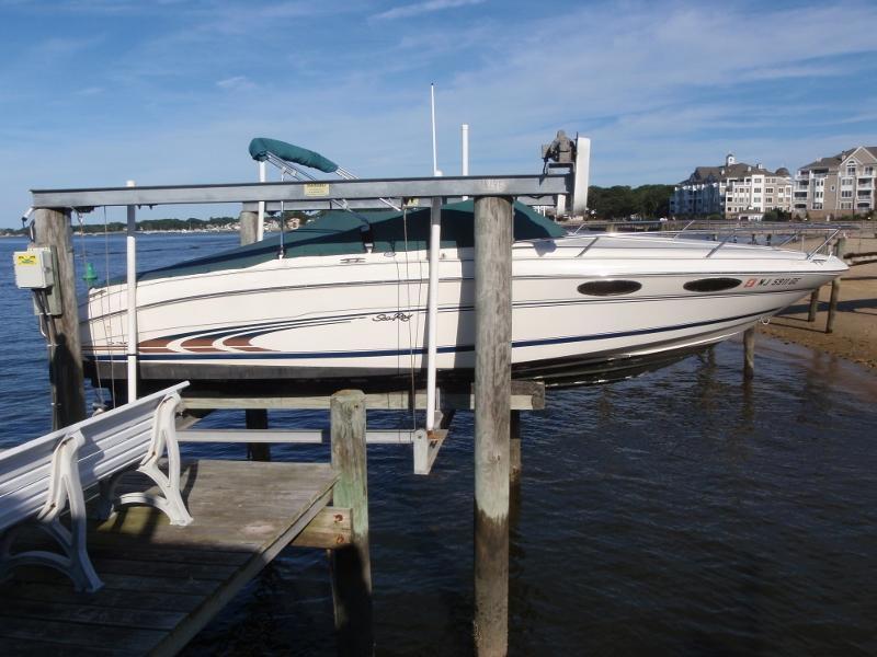 Sea Ray 230 Overnighter, Point Pleasant