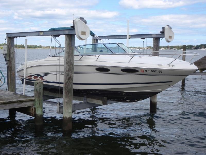 Sea Ray 230 Overnighter, Point Pleasant