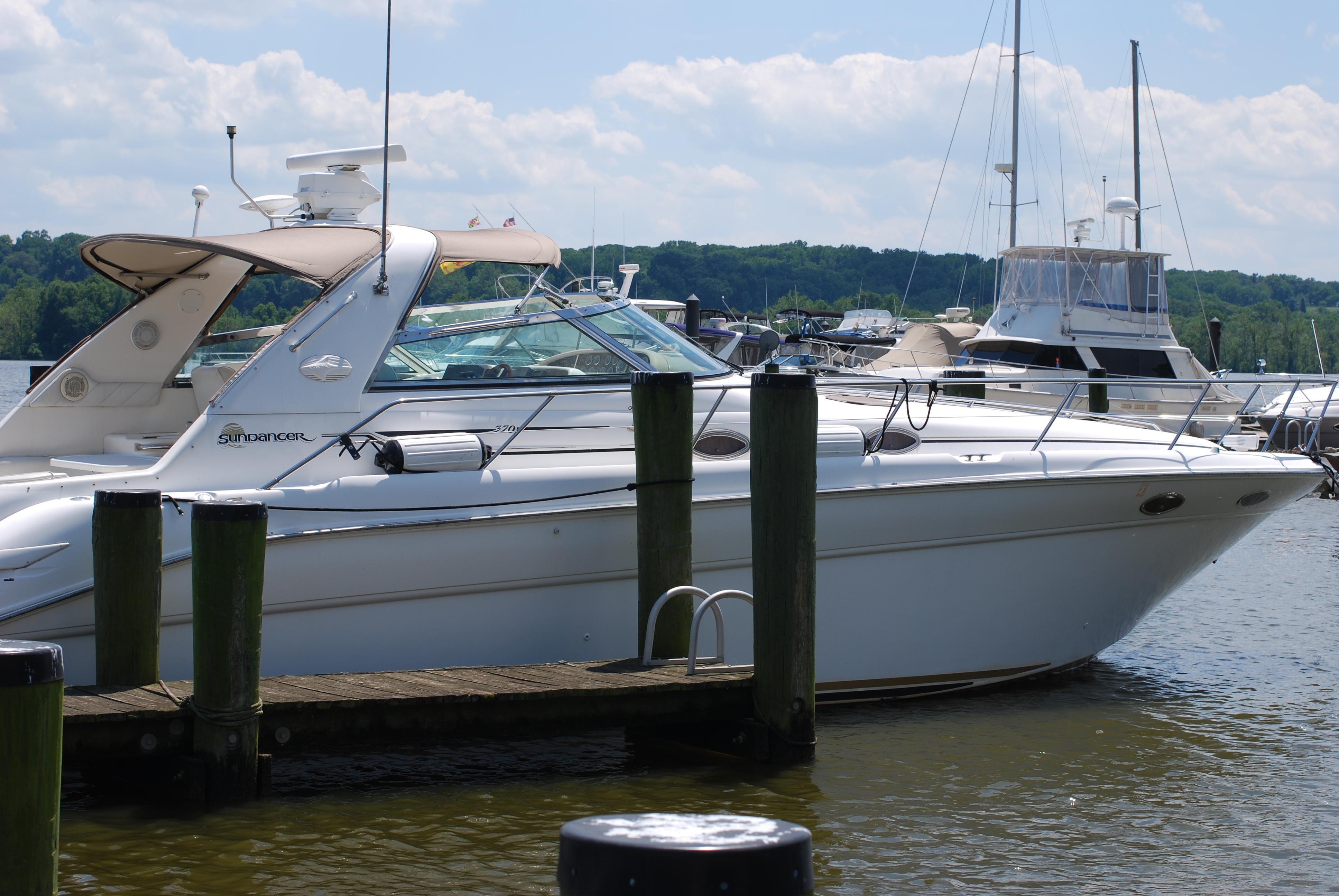 Sea Ray 370 Sundancer, Alexandria