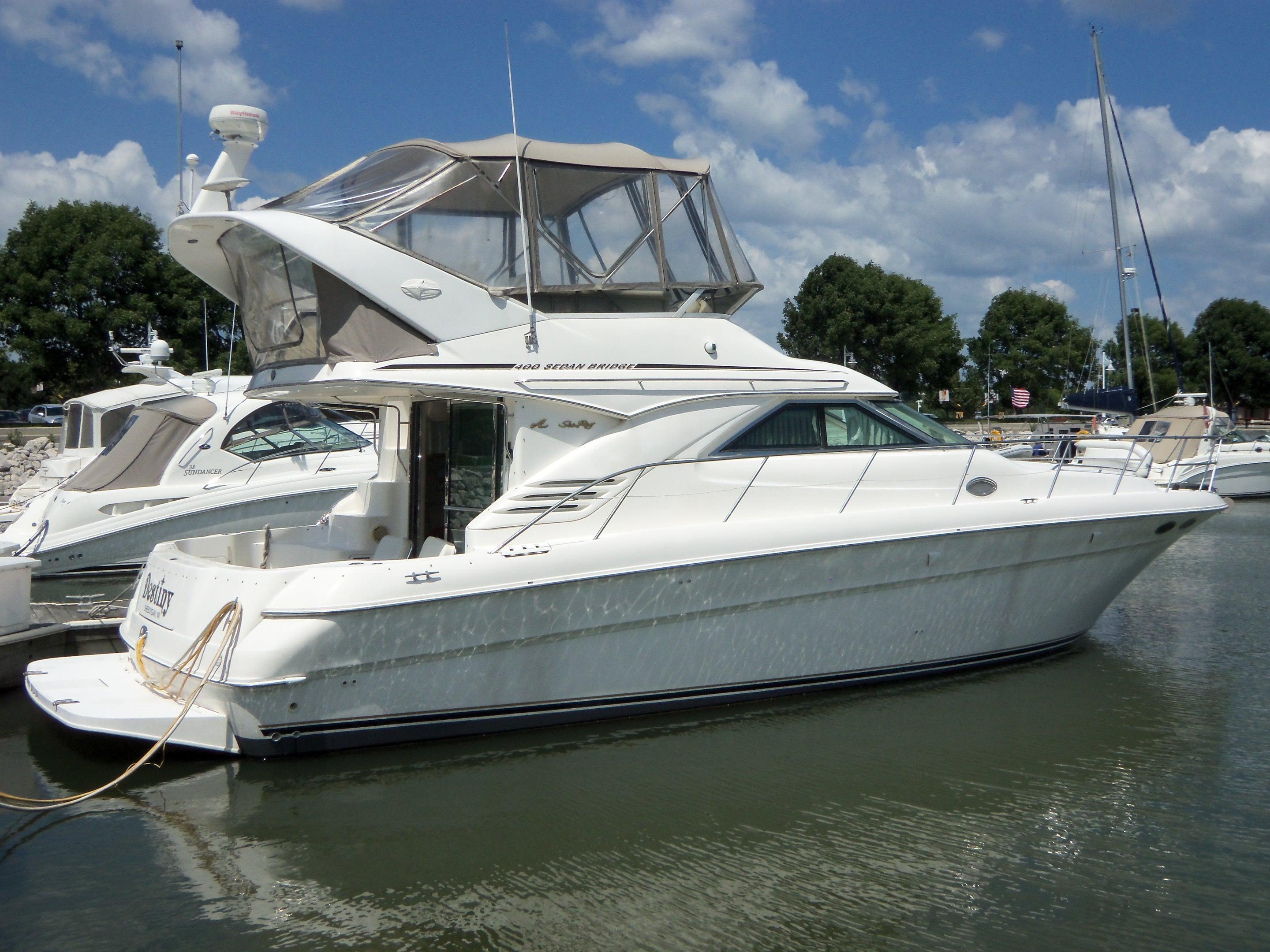 Sea Ray 400 Sedan Bridge, Sheboygan