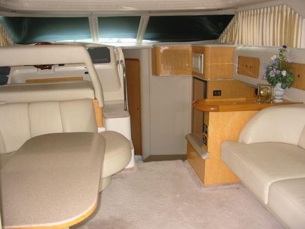 Sea Ray 400 Sedan Bridge, La Conner