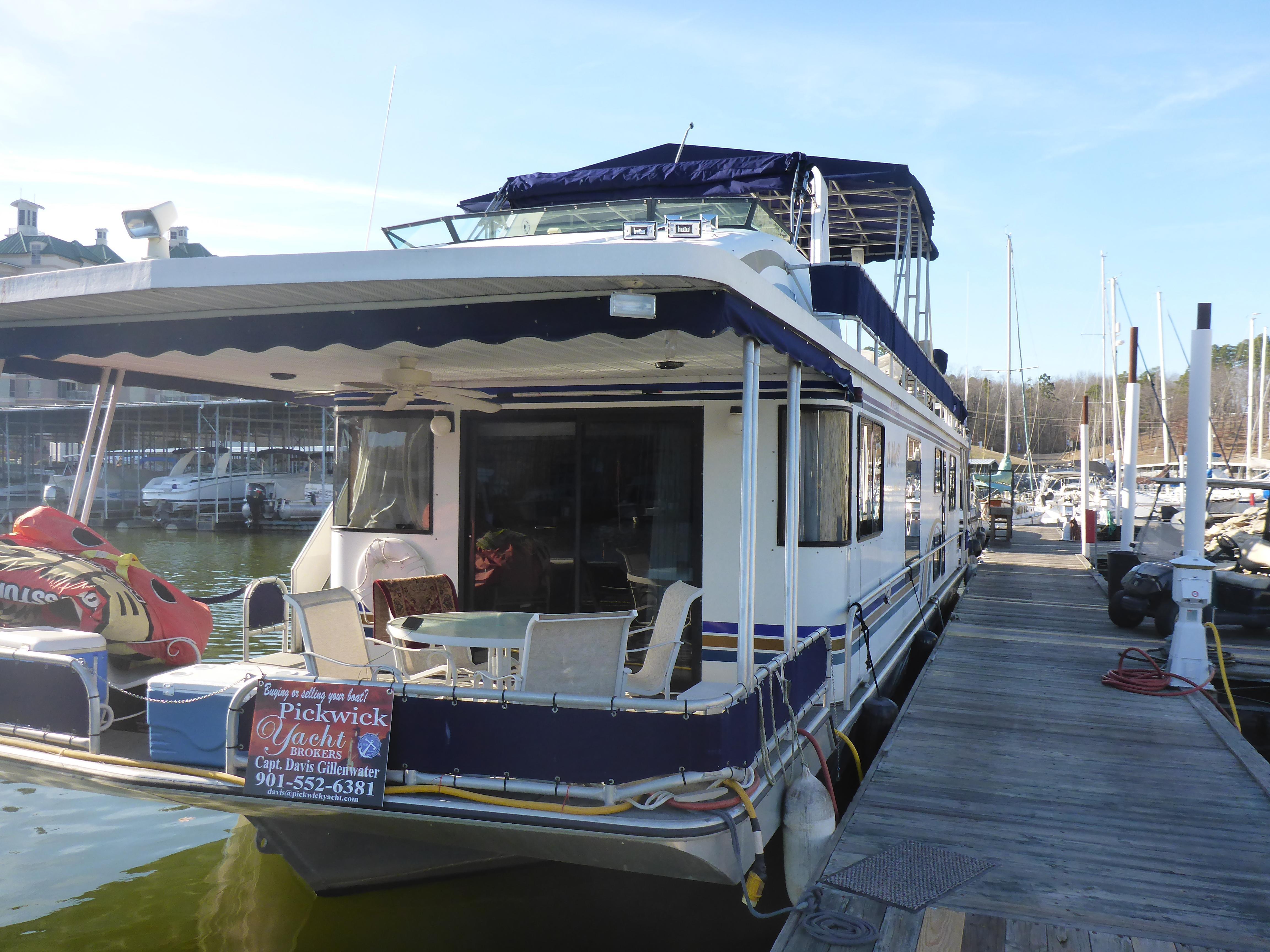1998 Lakeview 16x68 House Boat, Counce (Pickwick)