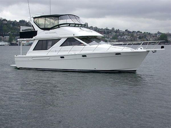 Bayliner 3988 Flybridge Sedan, LaConner