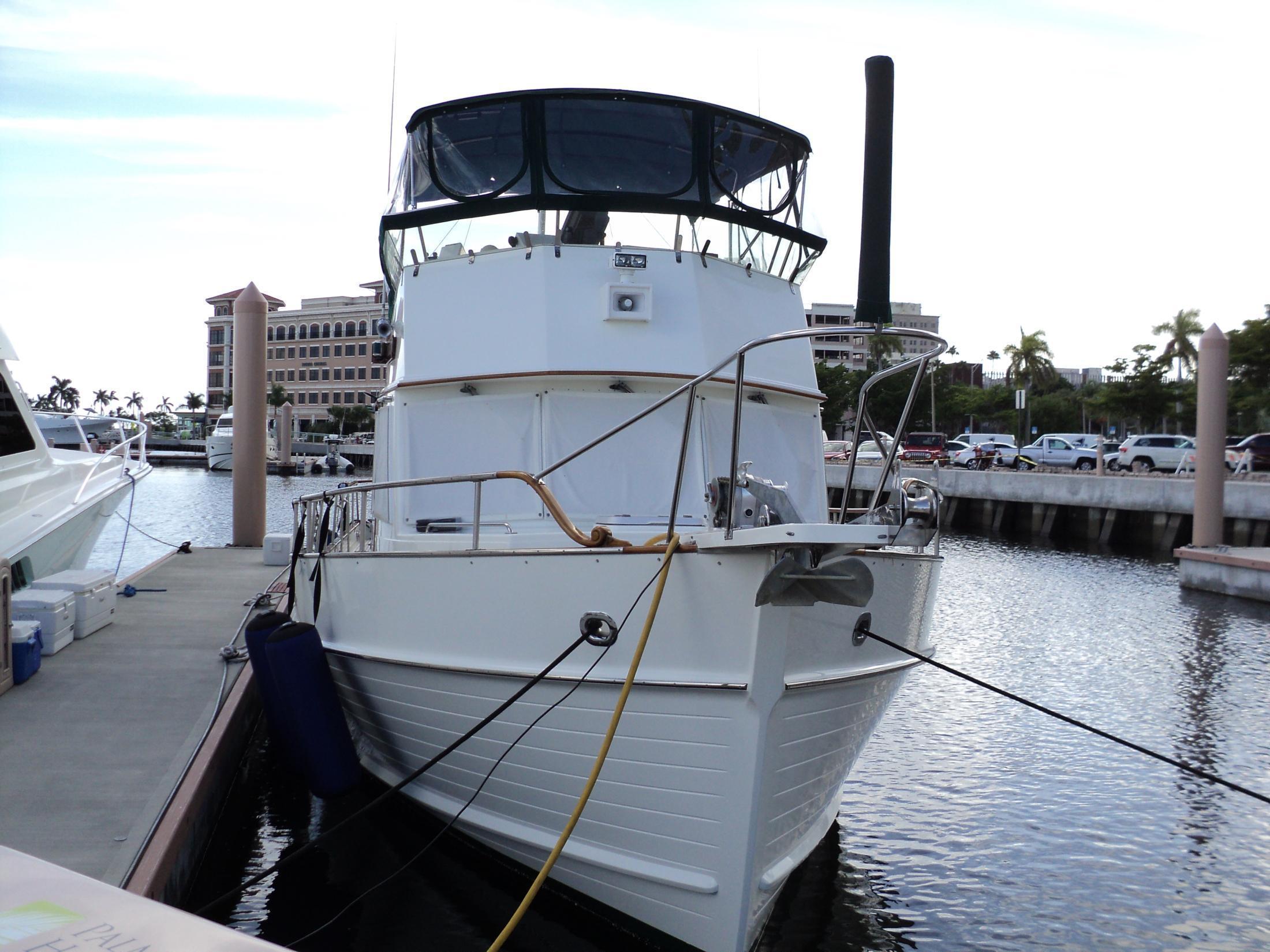 Grand Banks 42 Classic, Naples