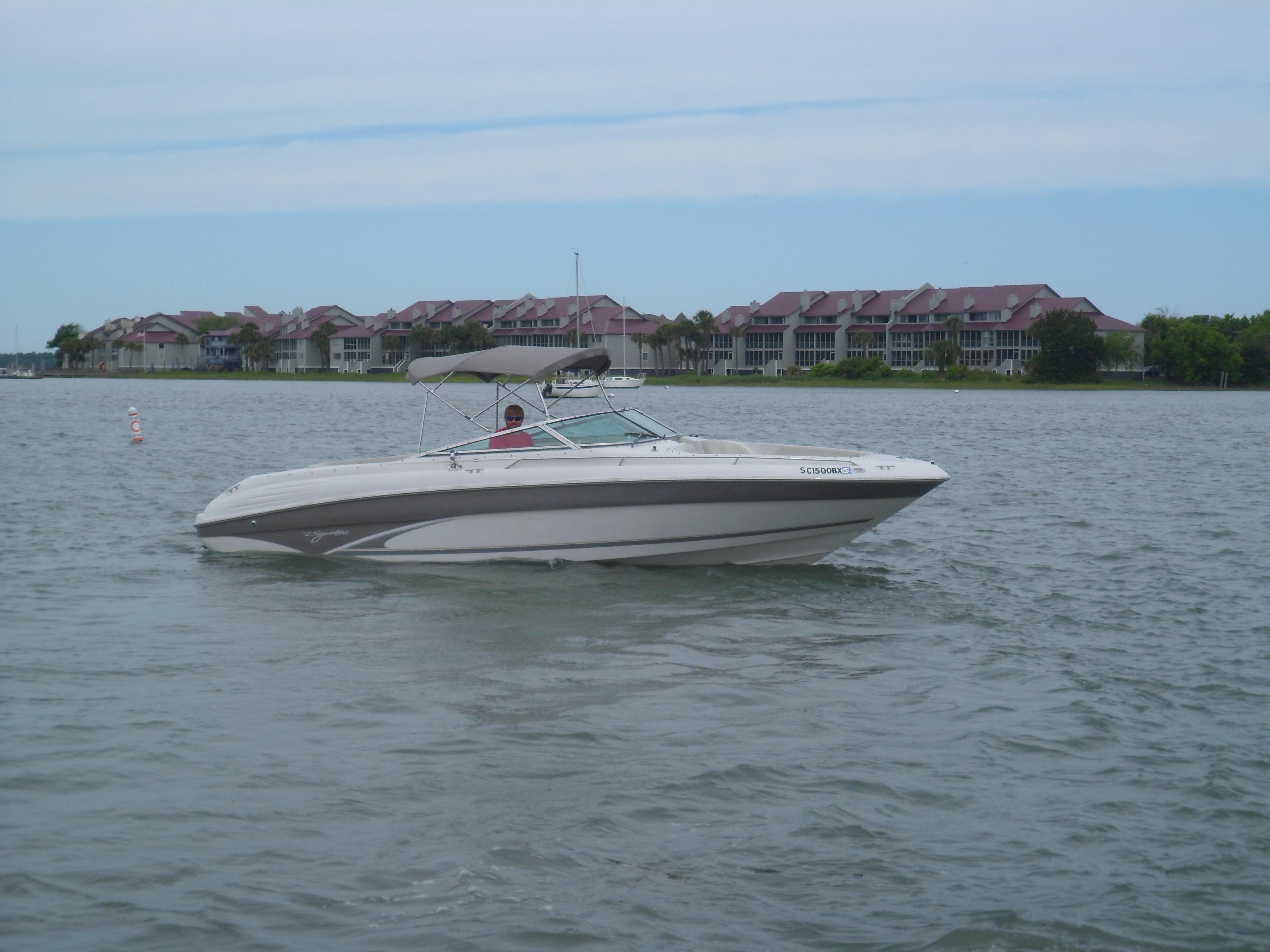 Sea Ray 260 Bow Rider Select, Charleston
