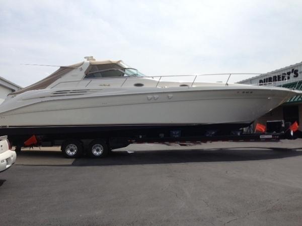 Sea Ray 450 SUNDANCER, Marblehead