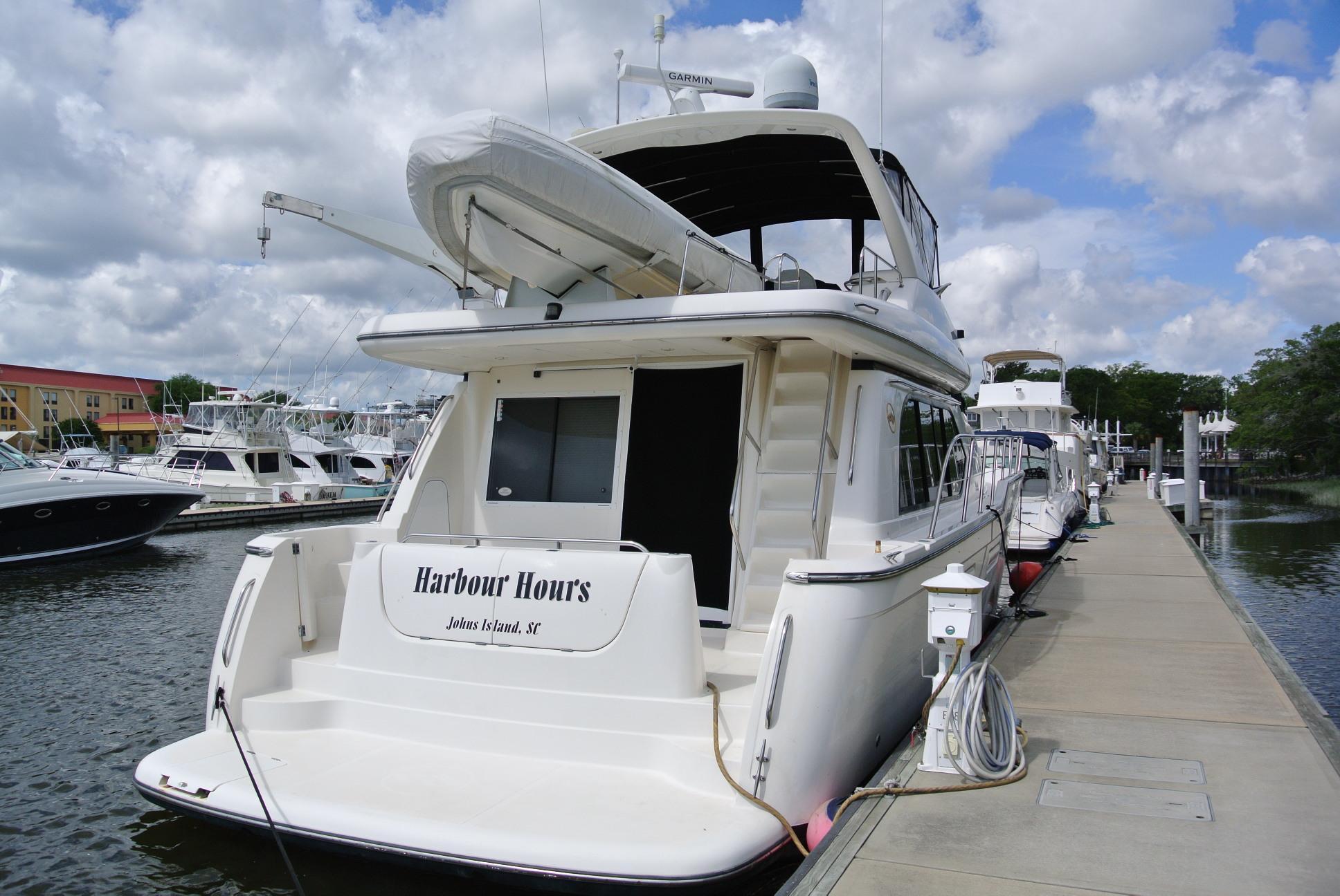 Bayliner 5788 Pilot House Motoryacht, Charleston