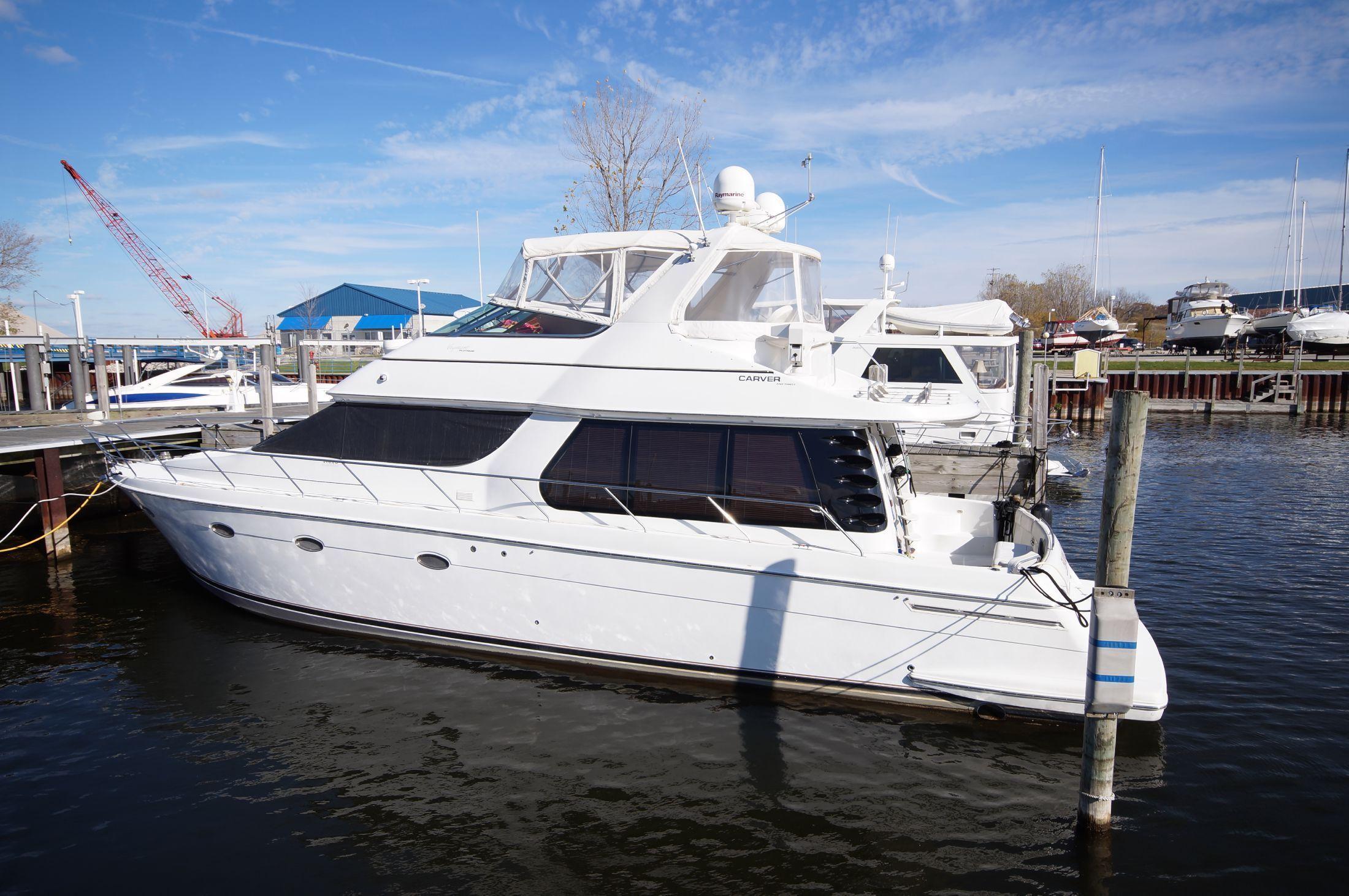 Carver 53 Voyager, Muskegon