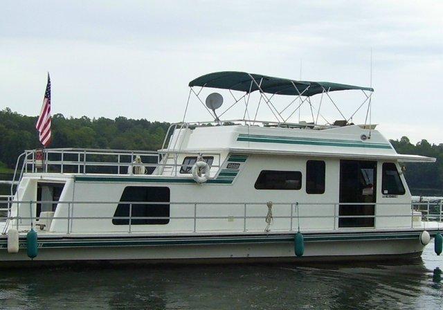 Gibson 50 Cabin Yacht, Warrior River