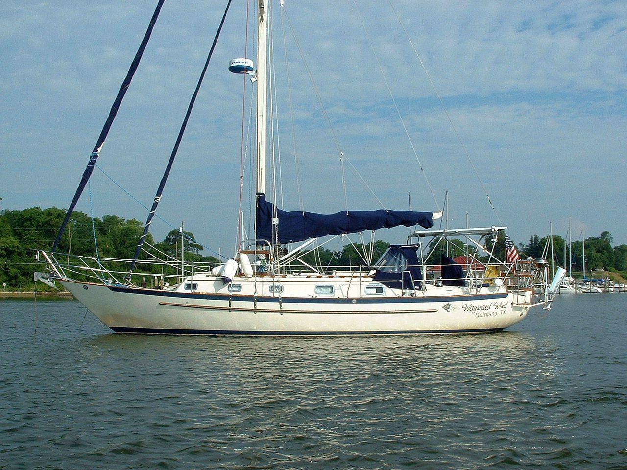 Pacific Seacraft Crealock 37, Annapolis