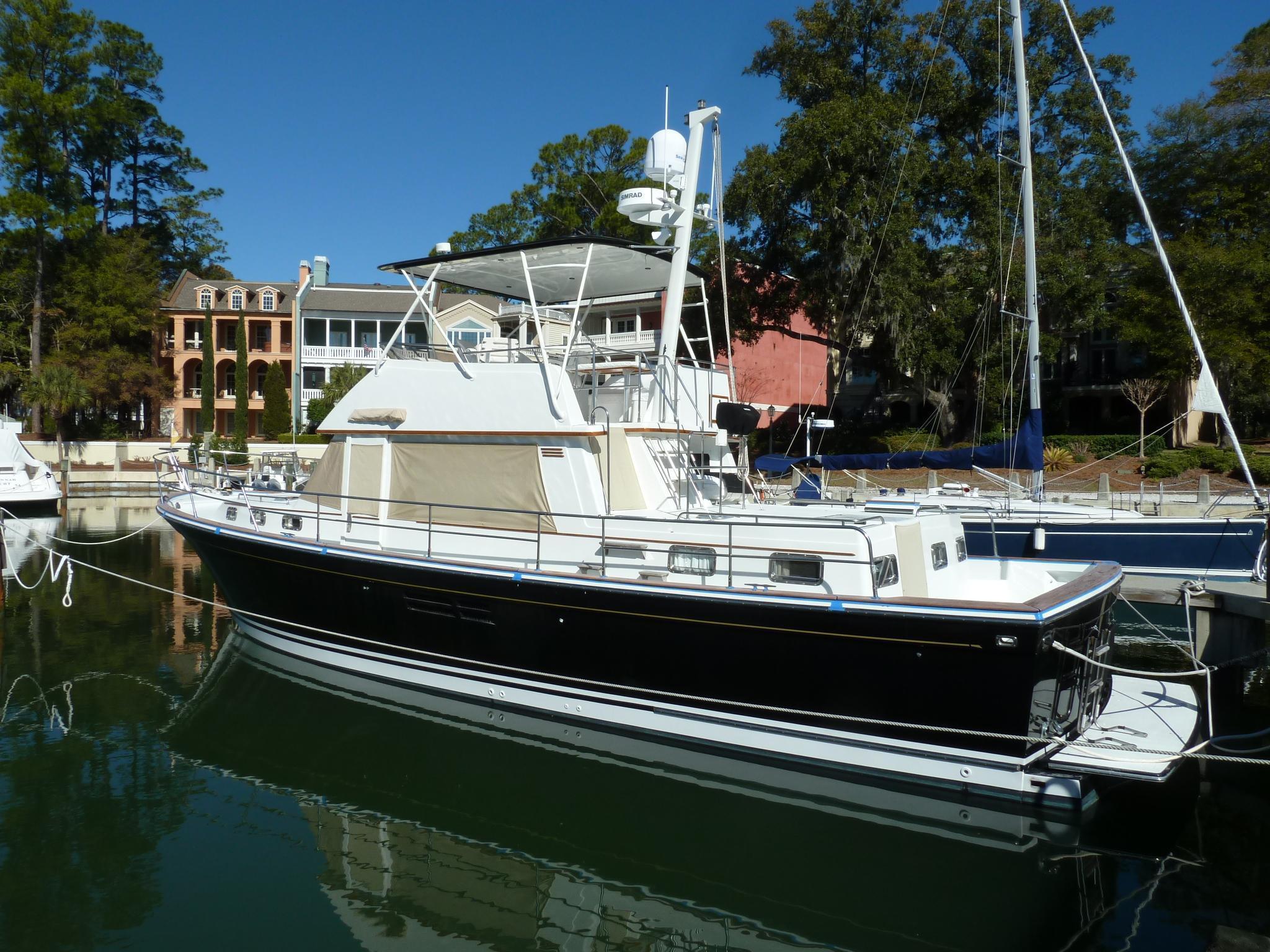 Sabreline Motor Yacht, Hilton Head