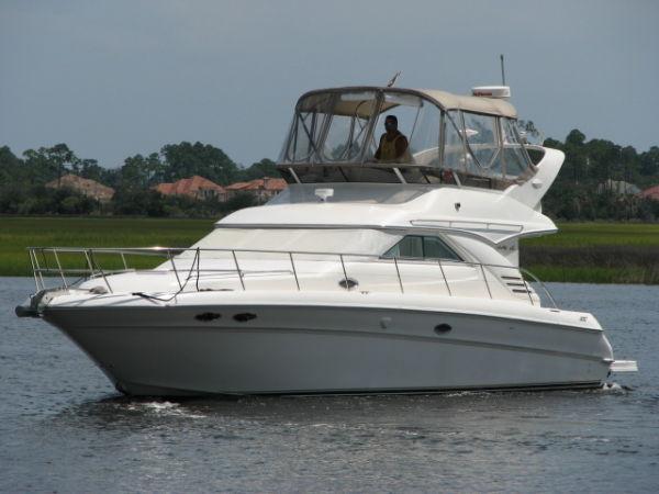 Sea Ray 400 Sedan Bridge, Jacksonville