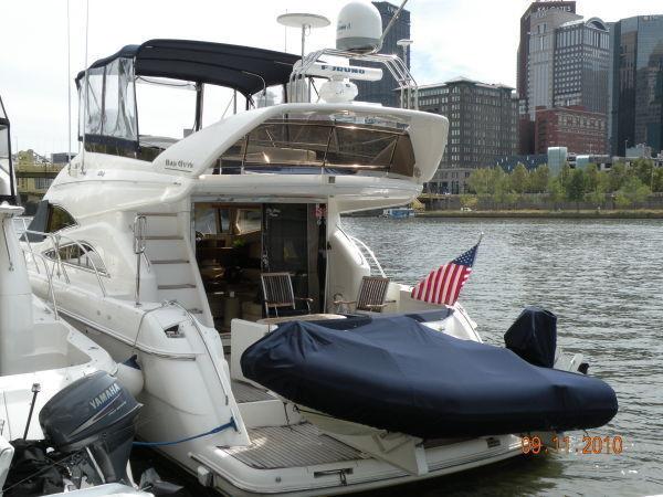 Viking Sport Cruiser by Princess Yachts Fly Bridge, Pittsburgh