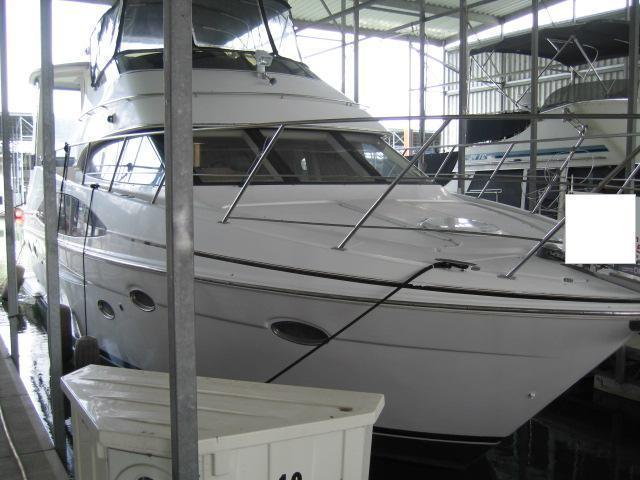 rver 396 Motor Yacht, ISLETON