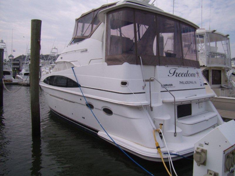 Carver 396 Motor Yacht, Cape May