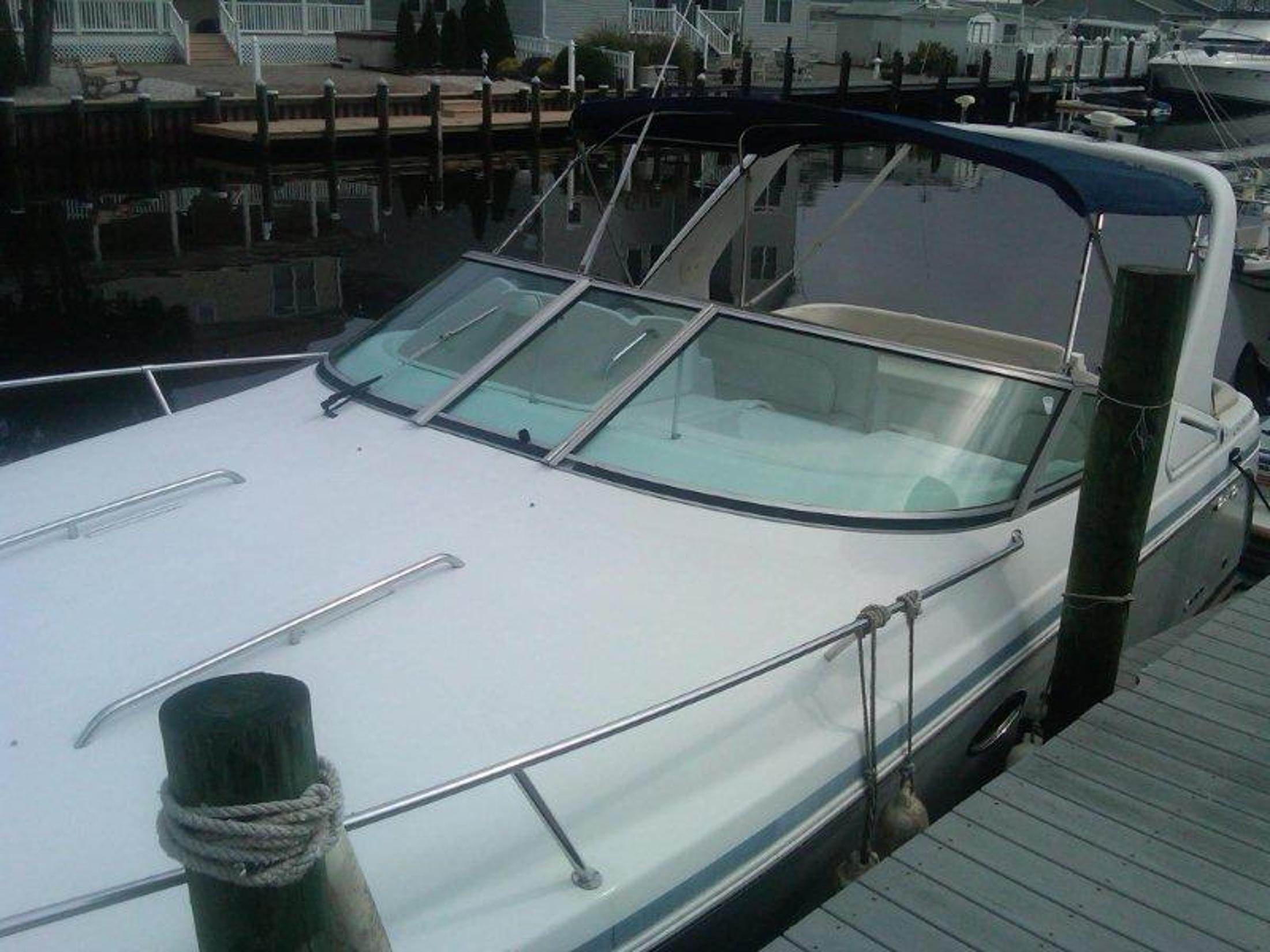 Chris Craft 308 Express, Toms River