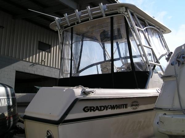 Grady-White 265 Express, Oceanside
