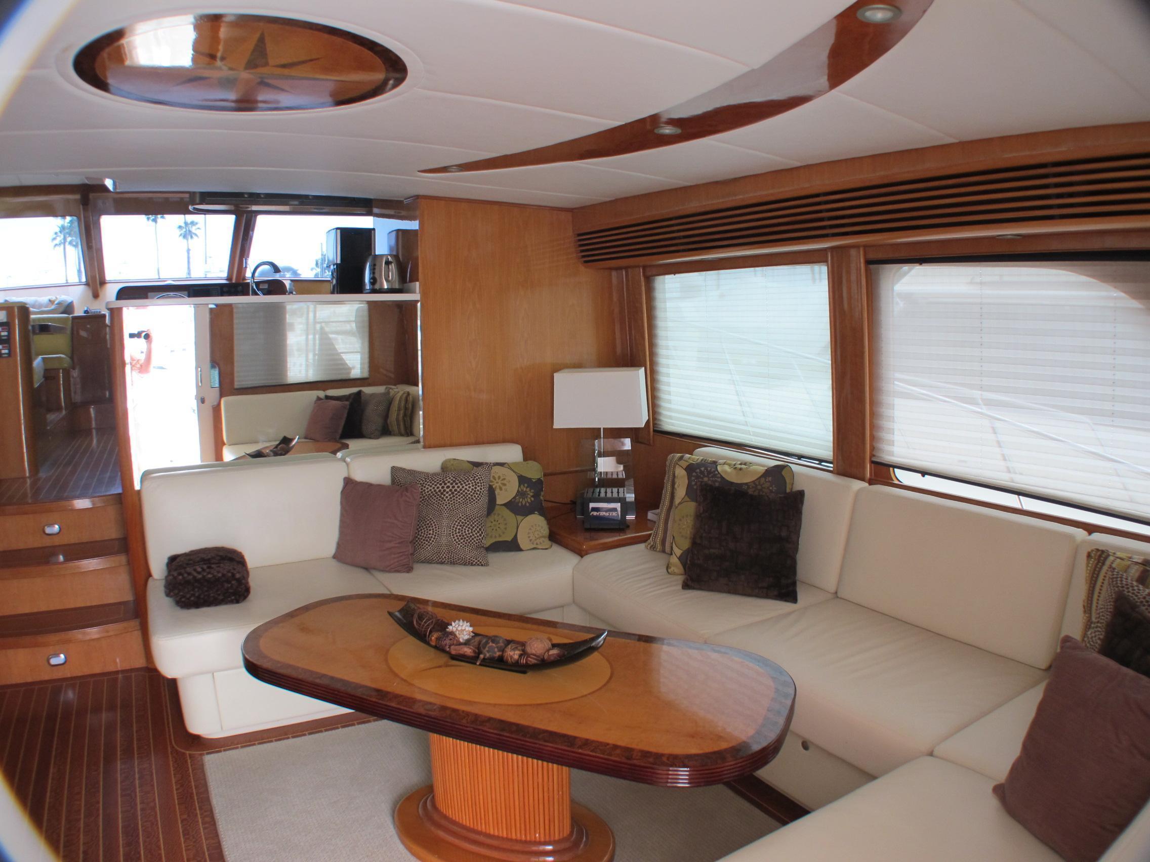 Mikelson Pilothouse Sportfisher, Long Beach