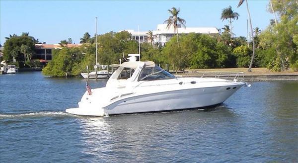 Sea Ray 380 Sundancer, Naples