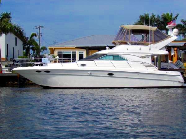 Sea Ray 400 Sedan Bridge, North Fort Myers