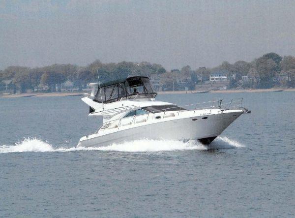 Sea Ray 400 Sedan Bridge Brewer Spring Boat Show, Westbrook