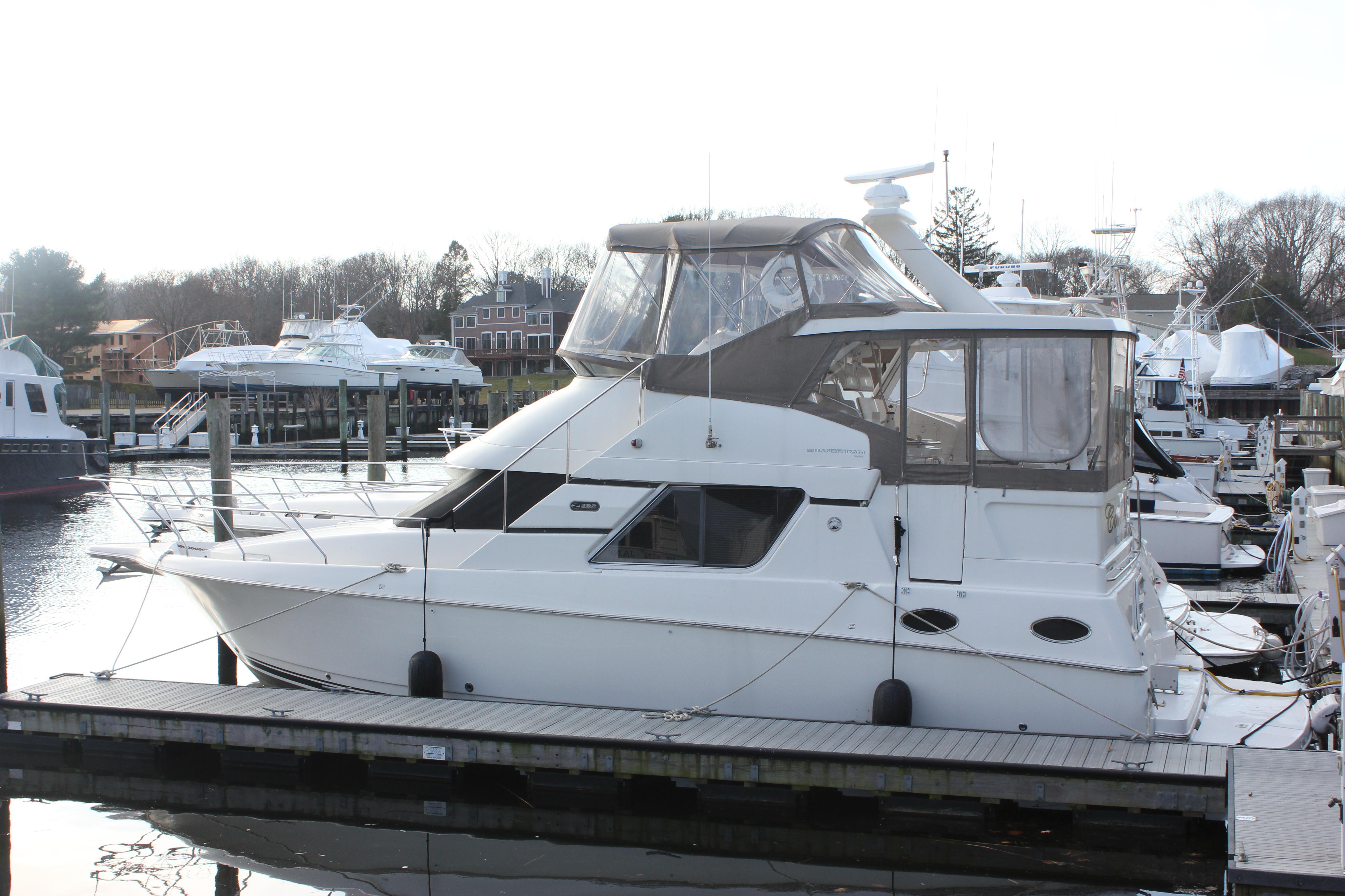 Silverton 39 Motor Yacht 392, Old Saybrook