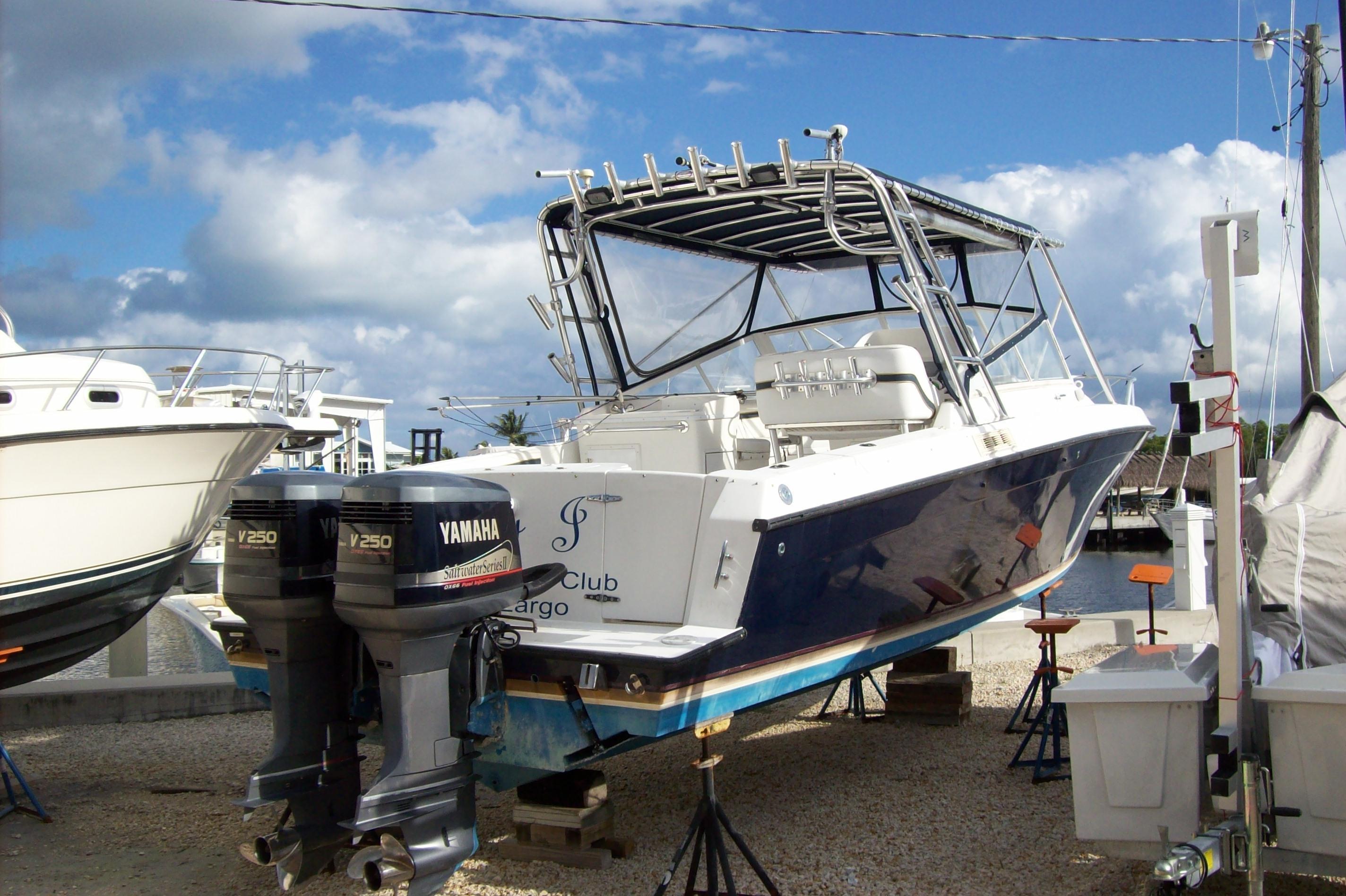 Contender 35 Side Console, Key Largo