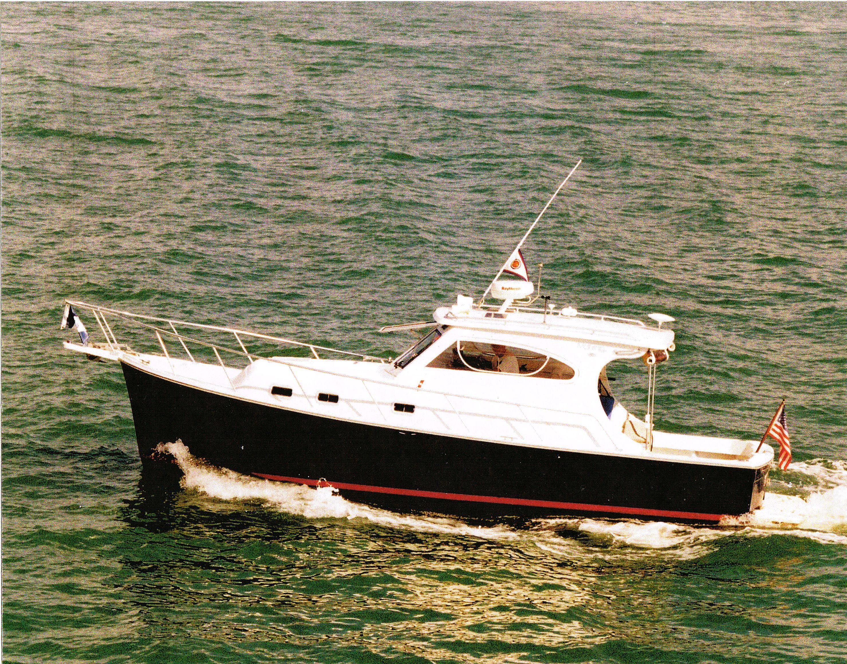 Mainship Pilot 30 Sedan, Naples