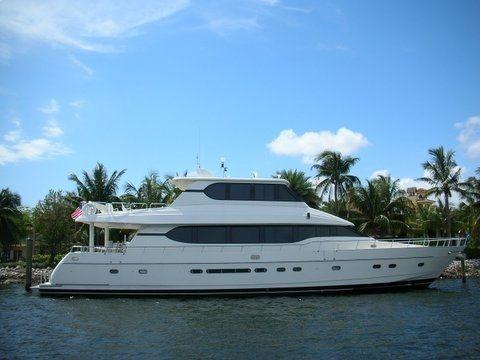 Monte Fino Skylounge Motoryacht, Ft. Lauderdale
