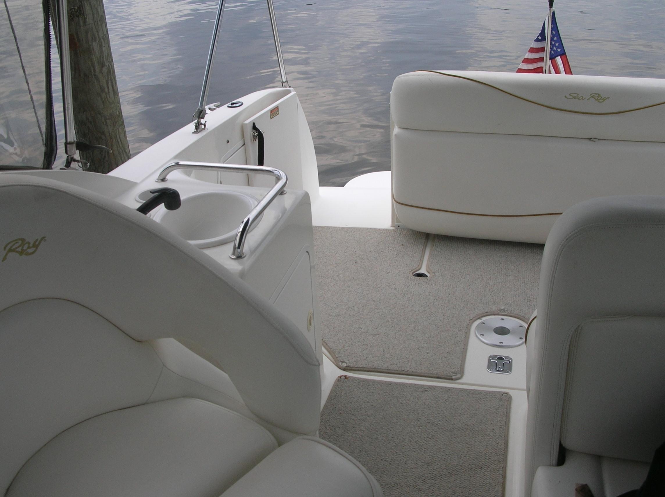 Sea Ray 260, Columbia