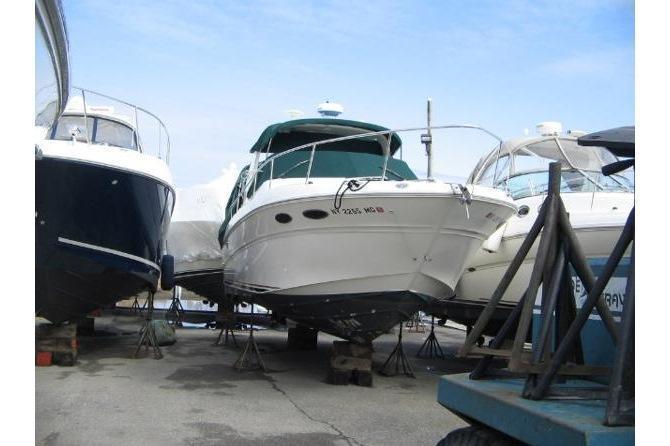 Sea Ray 310 Sundancer, Lindenhurst