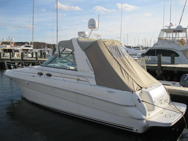 Sea Ray 310 Sundancer, Huntington