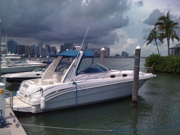 Sea Ray Sundancer 340, Miami