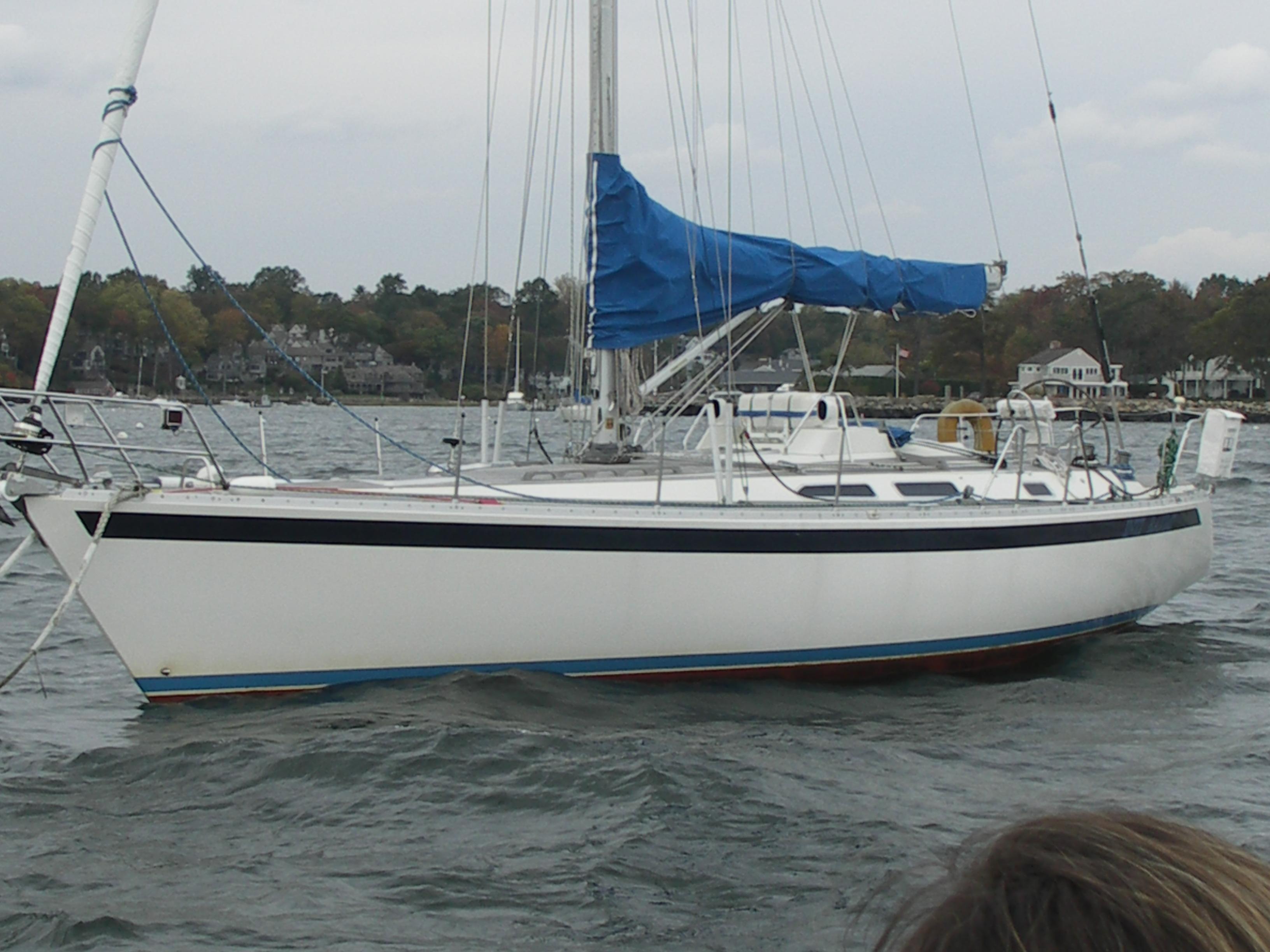 Sweden Yachts 390, Norwalk