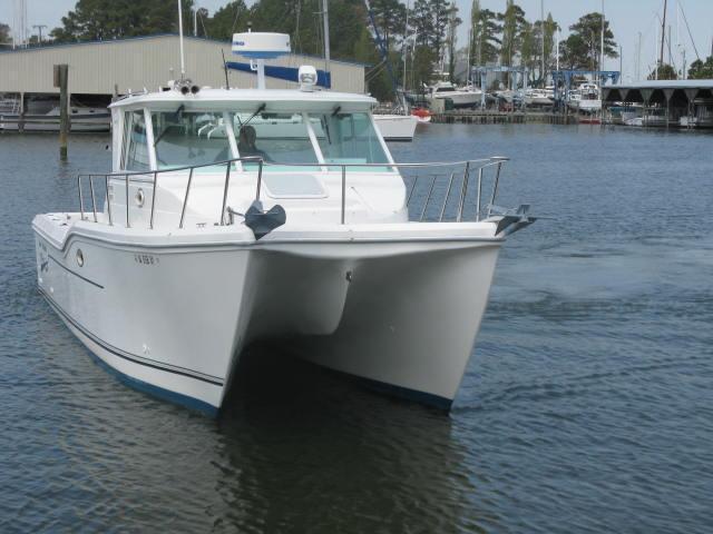 Baha Cruisers 340 CAT, Deltaville