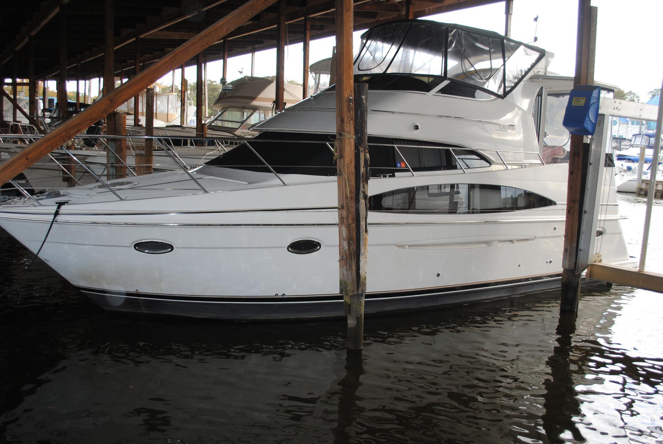 Carver 396 Motor Yacht, North East