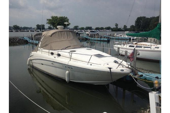 Sea Ray 300 Sundancer, Port Clinton