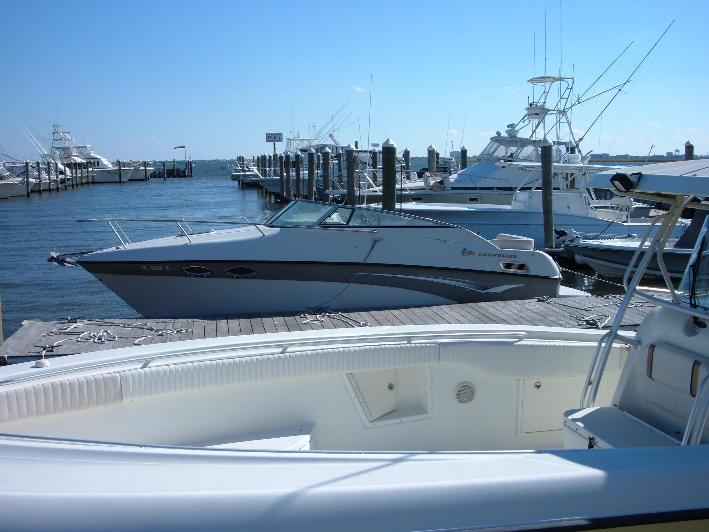 Crownline 242CR, somers point